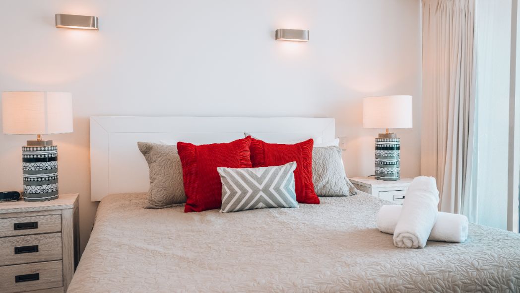 Oceana Broadbeach Apartments on the Beachfront Oceana Broadbeach Apartments on the Beachfront